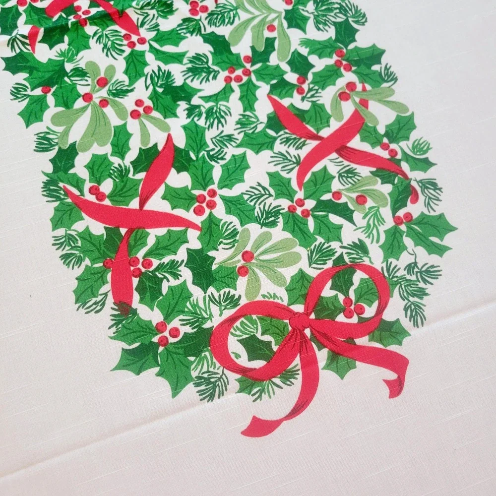 Vintage Christmas Tablecloth Mid Century 1960s 62x102